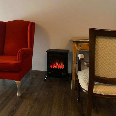 El Capricho De Valerie Hotel Молинасека Екстериор снимка