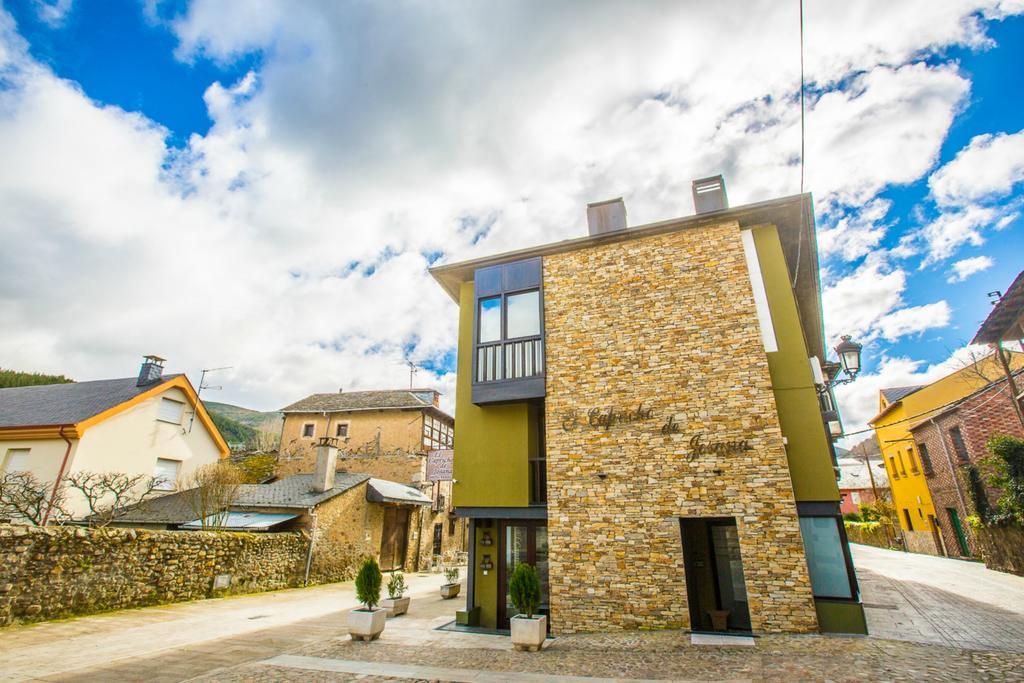 El Capricho De Valerie Hotel Молинасека Екстериор снимка